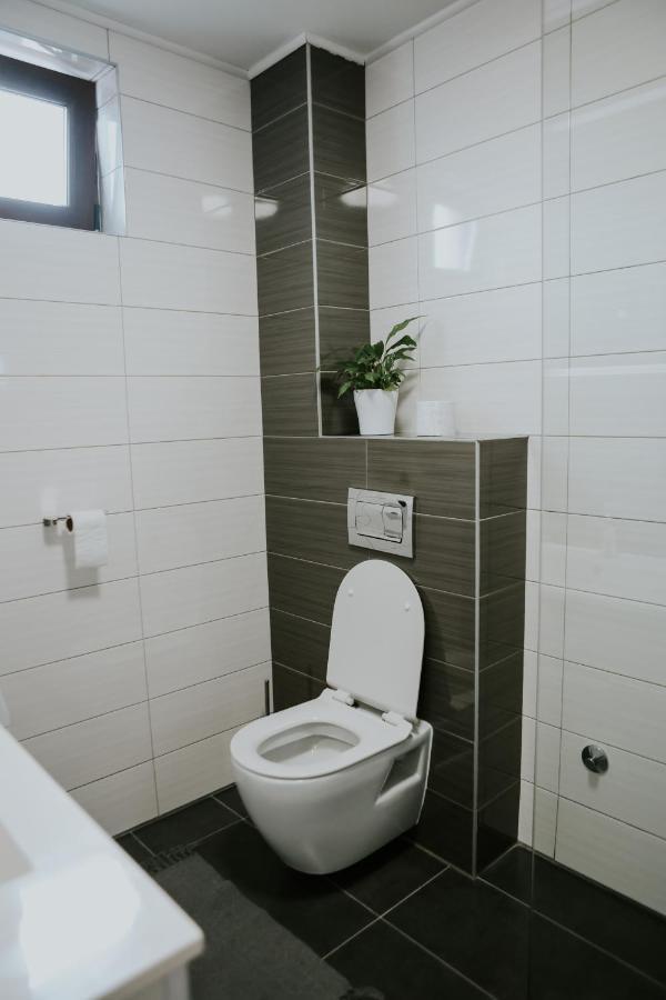 Apartman Nikola Gospić Exterior foto