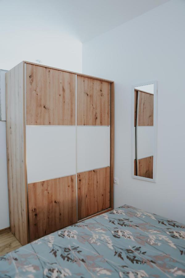 Apartman Nikola Gospić Exterior foto